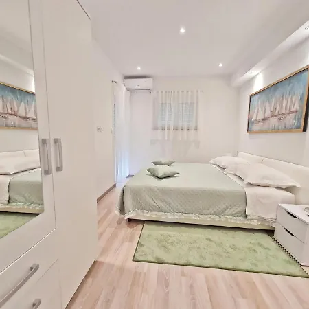 City Ana Apartment *